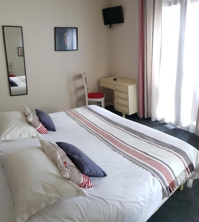 Hotel Pyrenees Atlantique Saint-Pee-sur-Nivelle Bagian luar foto